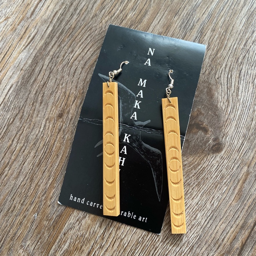 Ohe Kapala (Bamboo) Moon/Mahina Earrings